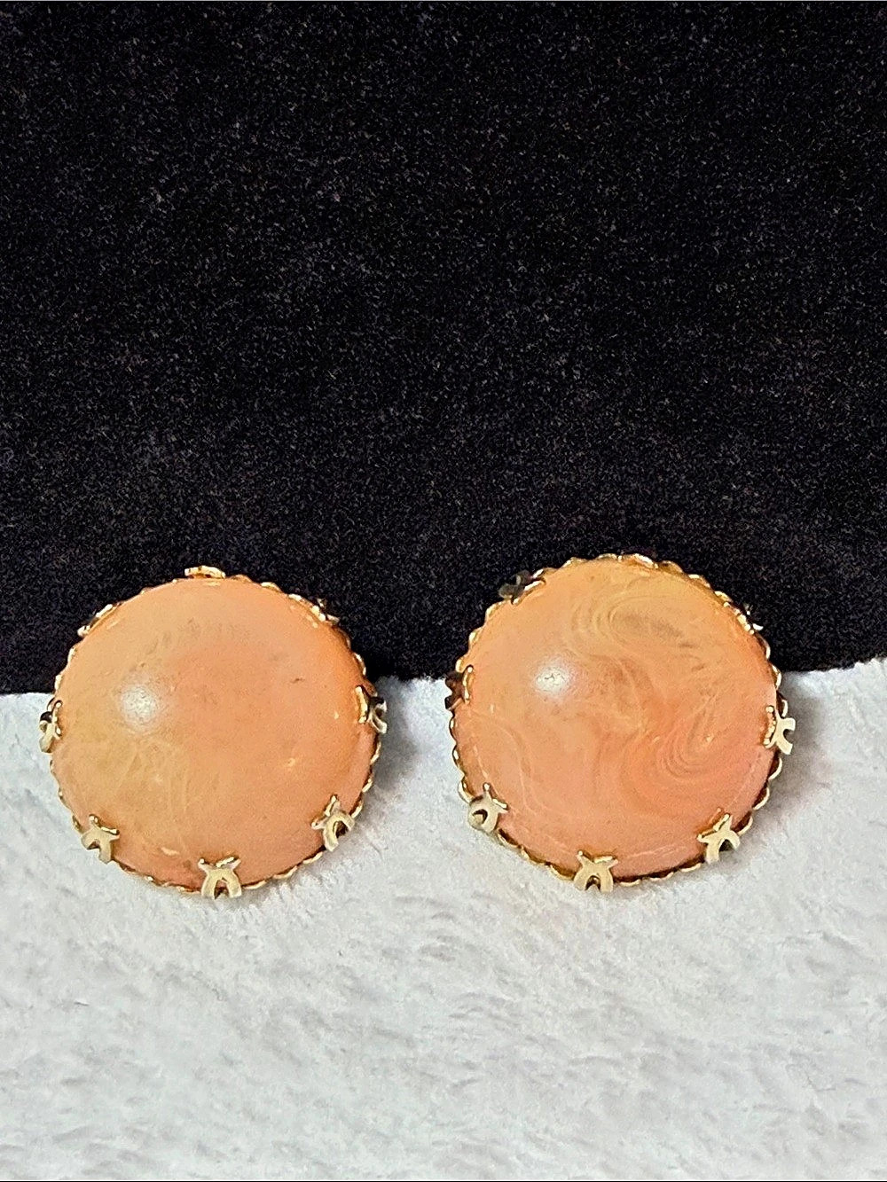 Peach Cabochon Clip-On Earrings vintage 1950’s